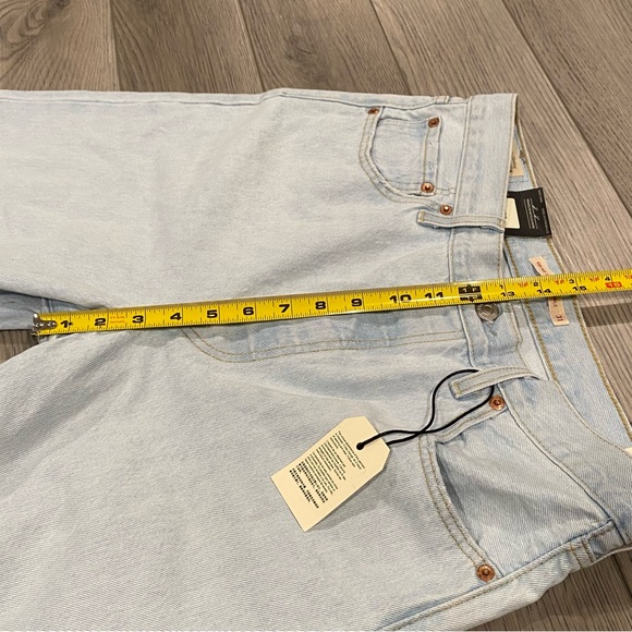 NWT Levi's Premium Women’s Ribcage Straight Ankle Button Fly Blue Jeans - 31x27 - Picture 9 of 12